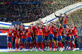 中国体育报评出2024年国内国际十大体育新闻.